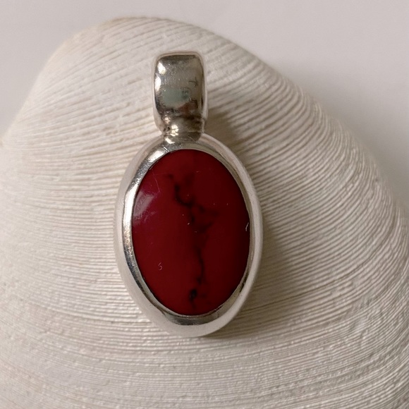 Red Coral Pendant Sterling Silver - Picture 4 of 6